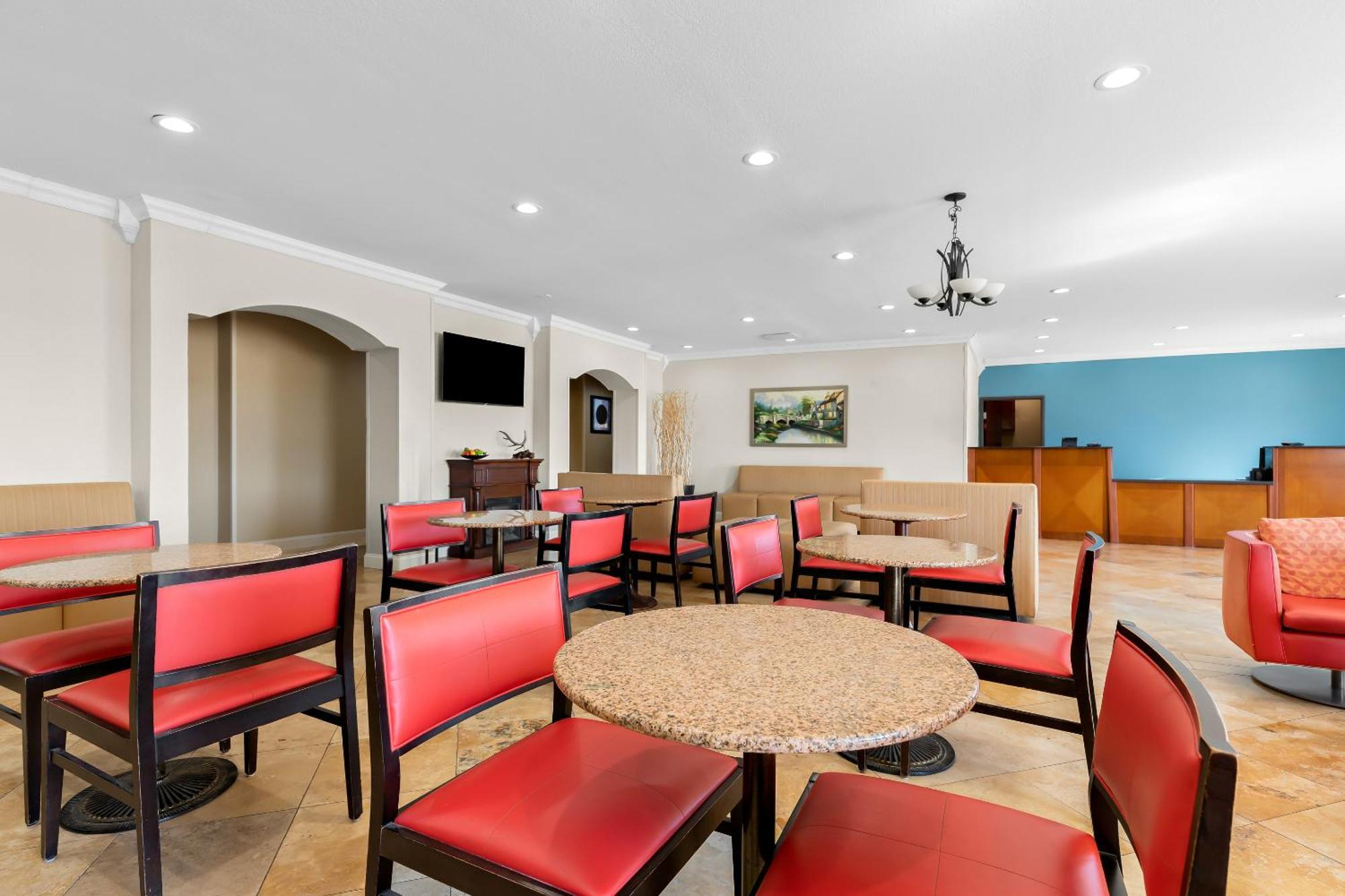 Quality Inn & Suites Mcalester Exterior photo